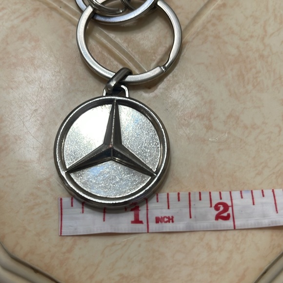 Original Mercedes Keychain 🔆 - Picture 4 of 4